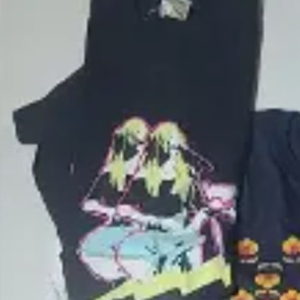 **ISO** Brie Larson Vintage Shirts Merchandise